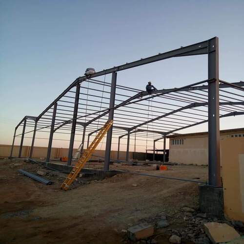 مظلات وسواتر مجد الرياض للمقاولات العامة: خبراء تصميم وتركيب الهناجر بالرياض